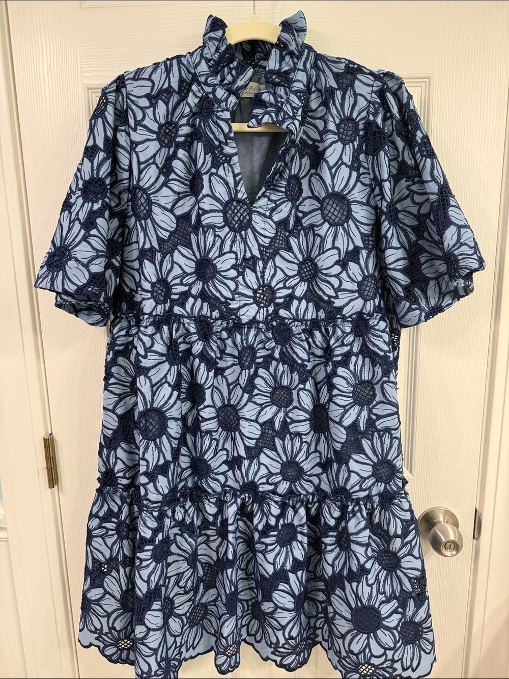 GUC Shop The Mint floral eyelet dress. Size XL
